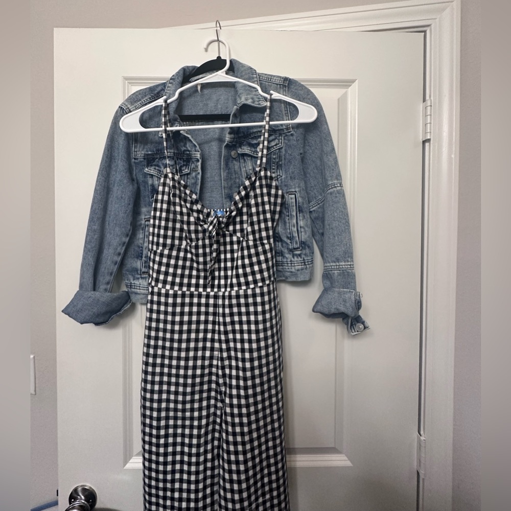 Gianni Bini black and white GINGHAM JUMPSUIT🤩